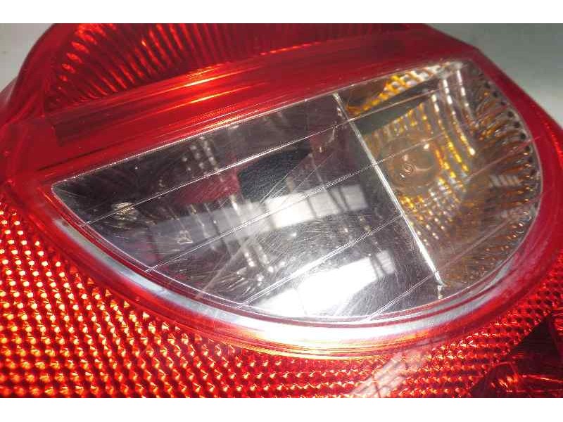 Recambio de piloto trasero derecho para renault clio iii business referencia OEM IAM 8200459960  