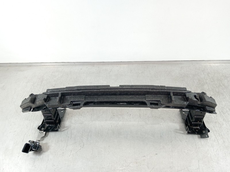 Recambio de refuerzo paragolpes delantero para seat arona xperience referencia OEM IAM 6F0807095A 6F0807111B 6F0807109H