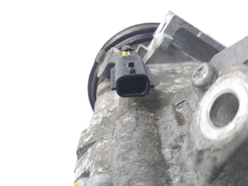 Recambio de compresor aire acondicionado para dacia lodgy laureate referencia OEM IAM 926009154R Z0014345B 