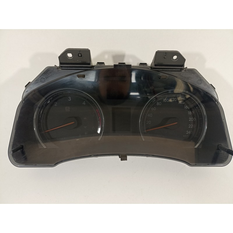 Recambio de cuadro instrumentos para toyota avensis (t27) active referencia OEM IAM 8380005K20  