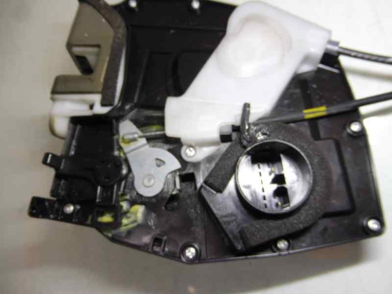 Recambio de cerradura puerta trasera izquierda para suzuki swift berlina (mz) gl (5-ptas.) referencia OEM IAM   