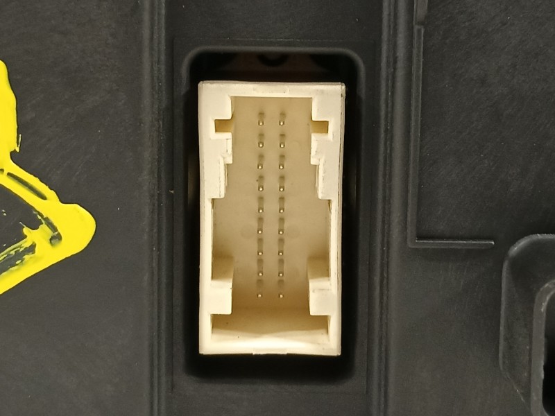 Recambio de mando climatizador para renault scenic ii authentique referencia OEM IAM 8200501465  