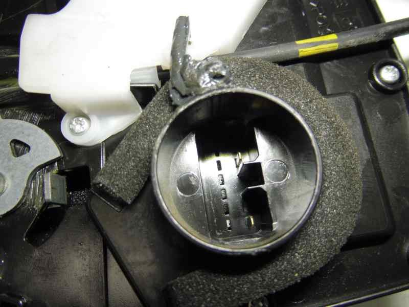 Recambio de cerradura puerta trasera izquierda para suzuki swift berlina (mz) gl (5-ptas.) referencia OEM IAM   