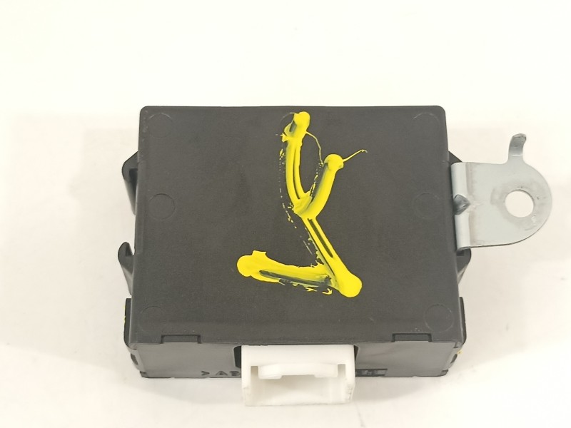 Recambio de modulo electronico para toyota land cruiser (j12) 3.0 d-4d gx referencia OEM IAM 8978060320  