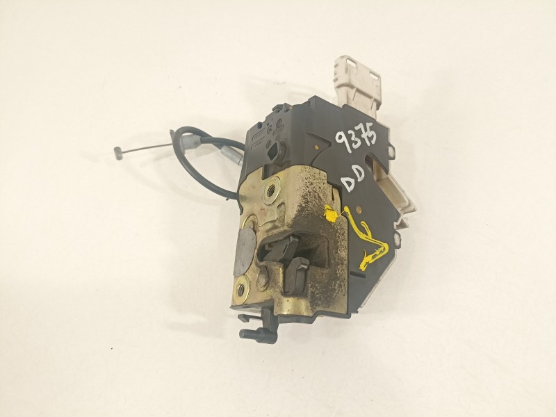 Recambio de cerradura puerta delantera derecha para citroën c4 berlina collection referencia OEM IAM 9681331480  