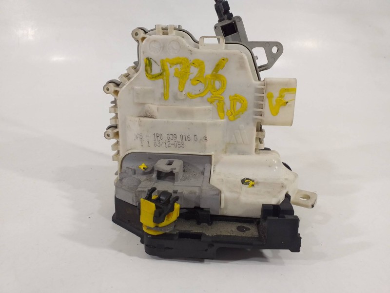Recambio de cerradura puerta trasera derecha para seat leon (1p1) reference copa referencia OEM IAM 1P0839016D  