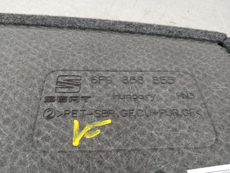 Recambio de bandeja trasera para seat arona xperience referencia OEM IAM 6F9858855  