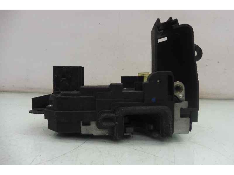Recambio de cerradura puerta delantera izquierda para opel astra h ber. enjoy referencia OEM IAM 13210748  