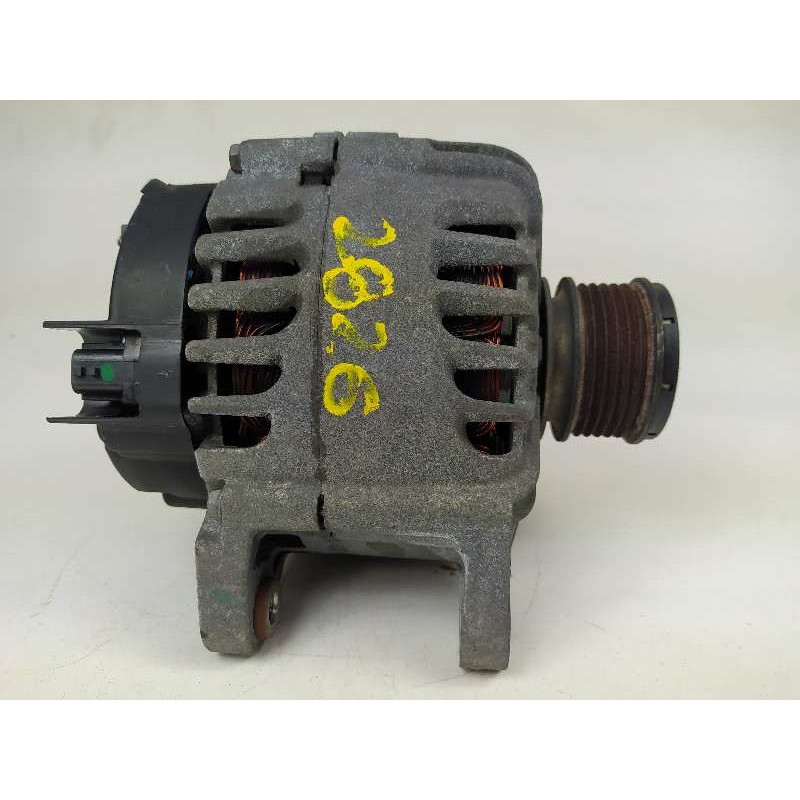 Recambio de alternador para renault megane iii berlina 5 p bose edition referencia OEM IAM 231000027R TG12C078 2606288A