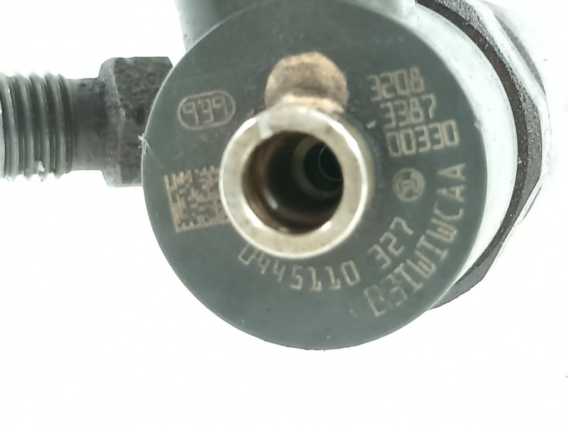 Recambio de inyector para opel insignia sports tourer 2.0 16v cdti referencia OEM IAM 0445110327  