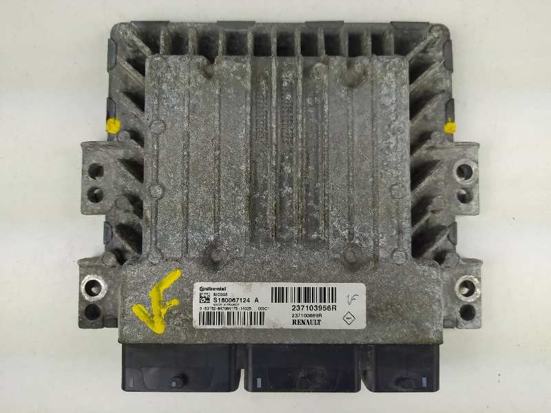 Recambio de centralita motor uce para renault megane iii berlina 5 p bose edition referencia OEM IAM 237103956R 237100669R S1800