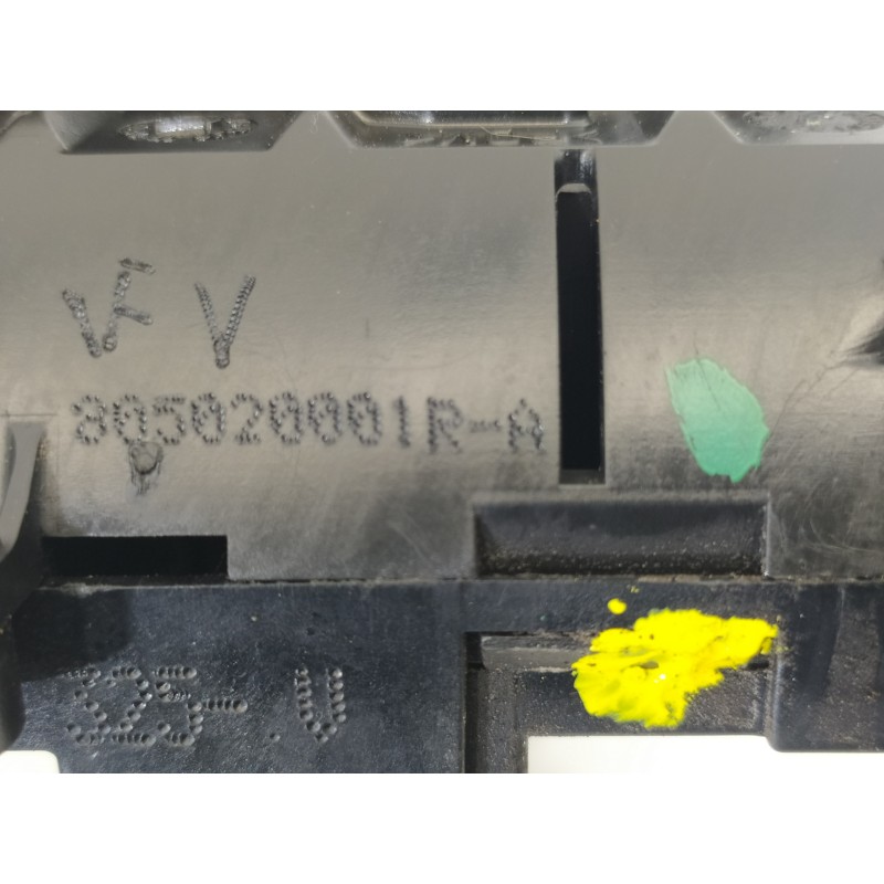 Recambio de cerradura puerta delantera derecha para renault megane iii berlina 5 p bose edition referencia OEM IAM 805020001R  