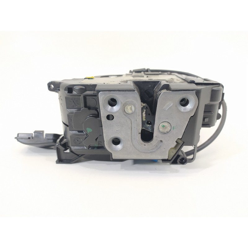 Recambio de cerradura puerta delantera derecha para renault megane iii berlina 5 p bose edition referencia OEM IAM 805020001R  