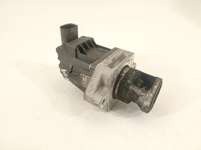 Recambio de valvula egr para opel insignia sports tourer 2.0 16v cdti referencia OEM IAM 55566052  