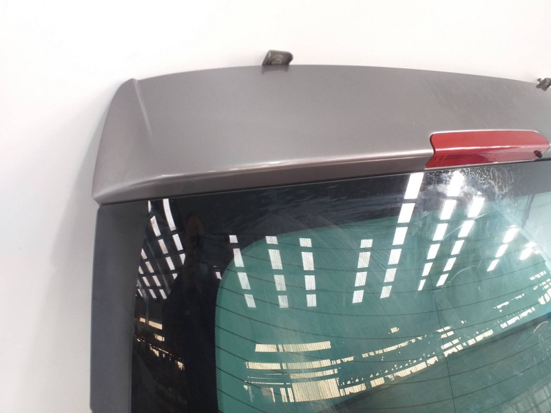 Recambio de porton trasero para renault megane iii berlina 5 p bose edition referencia OEM IAM 901001260R  