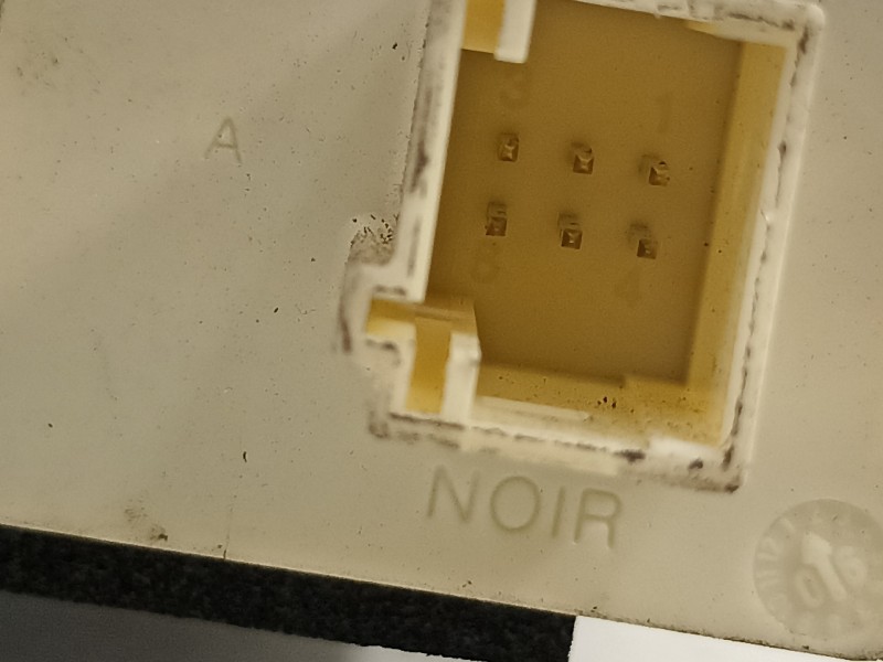 Recambio de elevalunas delantero derecho para citroën c4 berlina collection referencia OEM IAM 996388103  