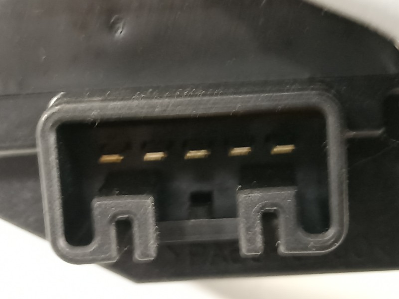 Recambio de motor limpia trasero para toyota avensis (t27) active referencia OEM IAM 8513005060  