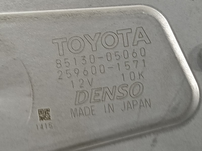 Recambio de motor limpia trasero para toyota avensis (t27) active referencia OEM IAM 8513005060  