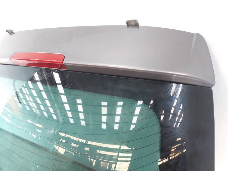 Recambio de porton trasero para renault megane iii berlina 5 p bose edition referencia OEM IAM 901001260R  