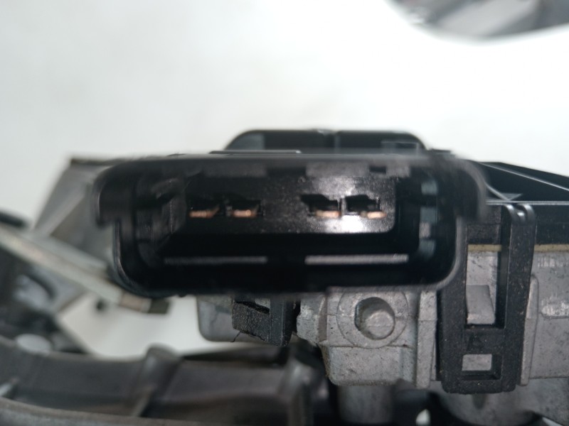 Recambio de motor limpia delantero para renault zoe bose referencia OEM IAM 288003381R 3397021341 0390241580