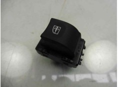 Recambio de mando elevalunas trasero derecho para renault megane iii berlina 5 p bose edition referencia OEM IAM 254010003R  