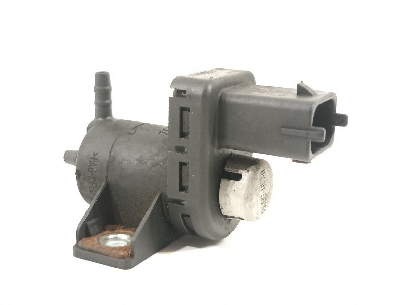 Recambio de valvula aire adicional para opel insignia sports tourer 2.0 16v cdti referencia OEM IAM 55566051  