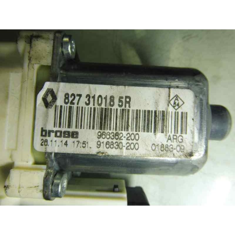 Recambio de elevalunas trasero izquierdo para renault megane iii berlina 5 p bose edition referencia OEM IAM 827210003R 82731018