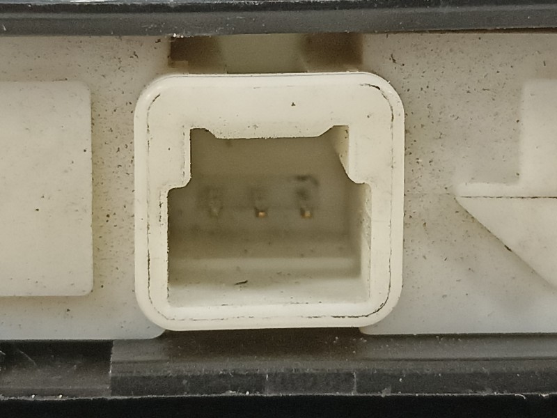 Recambio de maneta exterior porton para toyota avensis (t27) active referencia OEM IAM 8484028030  