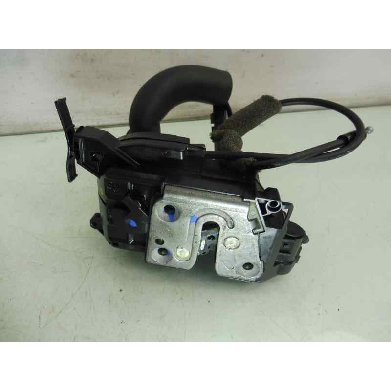 Recambio de cerradura puerta trasera izquierda para renault megane iii berlina 5 p bose edition referencia OEM IAM 825030001R  
