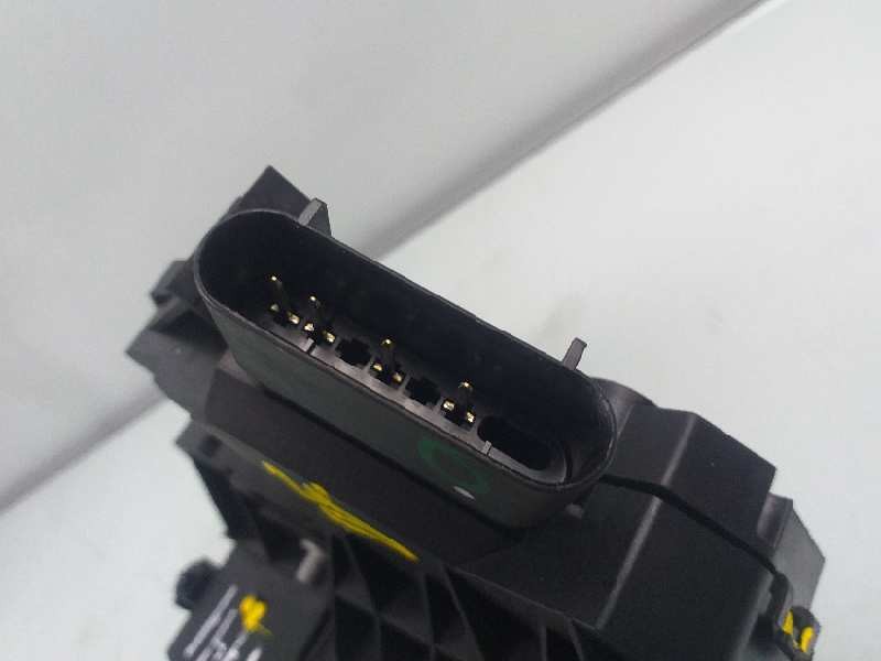 Recambio de cerradura puerta delantera derecha para ford c-max (ceu) titanium referencia OEM IAM AM5AU21812BF  