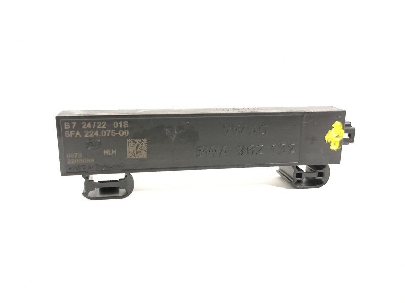 Recambio de antena para skoda octavia combi (5e5) ambition referencia OEM IAM 5FA22407500  