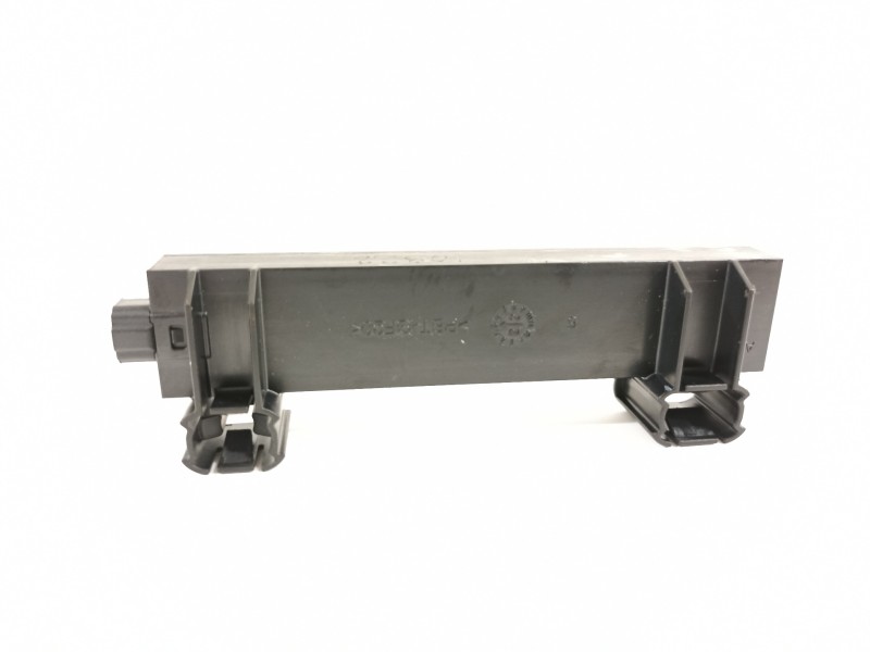 Recambio de antena para skoda octavia combi (5e5) ambition referencia OEM IAM 5FA22407500  