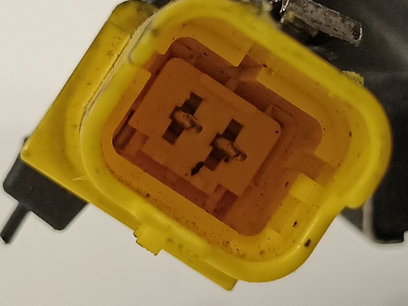 Recambio de compresor aire acondicionado para peugeot 308 sw premium referencia OEM IAM 9659875880  