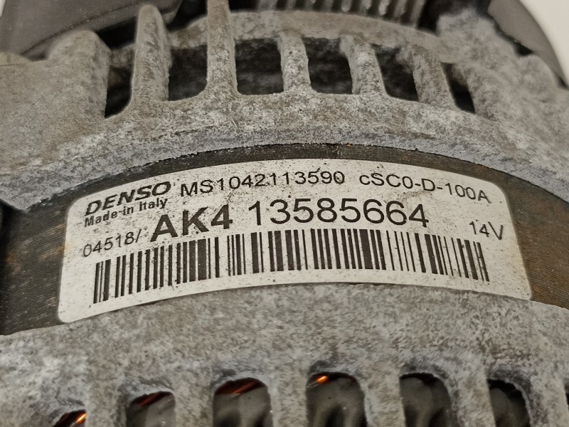 Recambio de alternador para opel corsa e selective referencia OEM IAM 13585664  