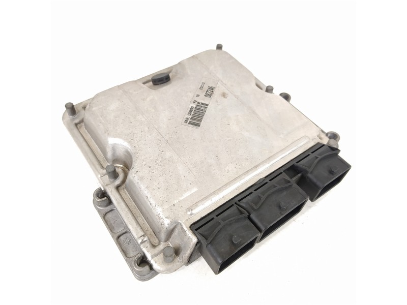 Recambio de centralita motor uce para peugeot expert kombi premium (7 asientos) referencia OEM IAM 9651175180 0281011343 