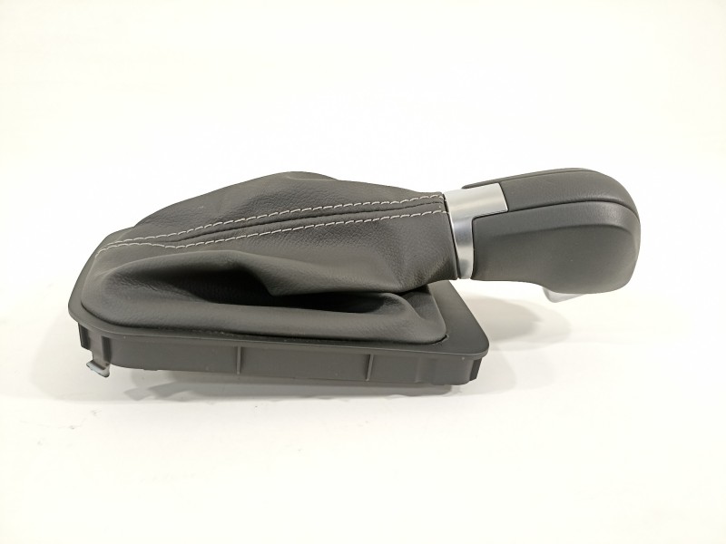 Recambio de pomo palanca cambio para seat arona xperience referencia OEM IAM 6F1713203  