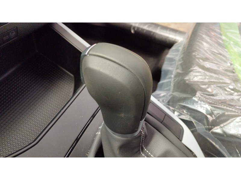 Recambio de pomo palanca cambio para seat arona xperience referencia OEM IAM 6F1713203  