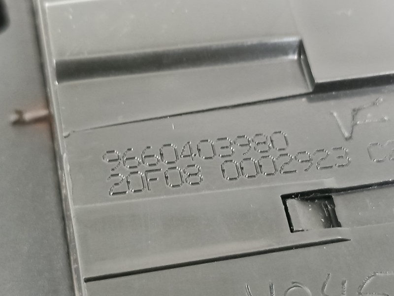 Recambio de cerradura maletero / porton para peugeot 308 sw premium referencia OEM IAM 9660403980  