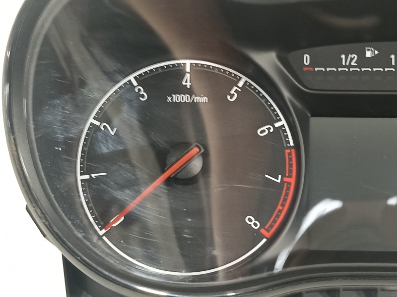 Recambio de cuadro instrumentos para opel corsa e selective referencia OEM IAM 39140084  