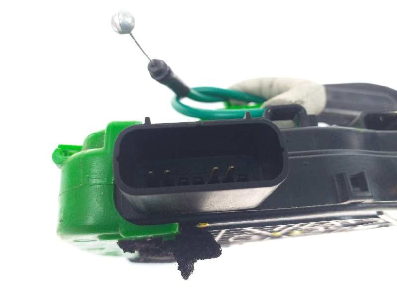 Recambio de cerradura puerta delantera izquierda para hyundai i40 cw tecno blue referencia OEM IAM 813103Z000  