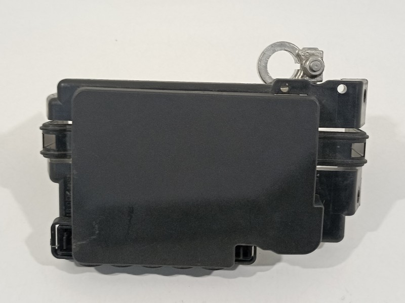 Recambio de caja reles / fusibles para seat arona xperience referencia OEM IAM 2Q0937548D  