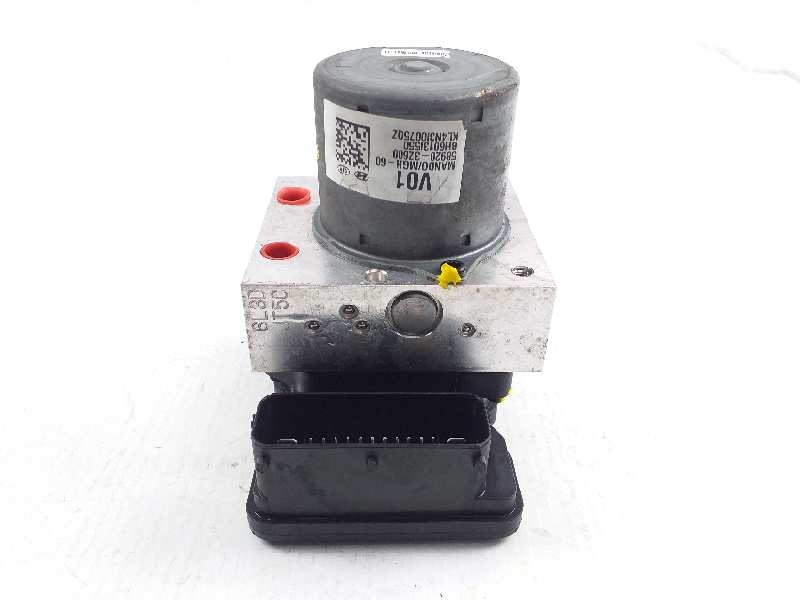 Recambio de abs para hyundai i40 cw tecno blue referencia OEM IAM 589203Z600  