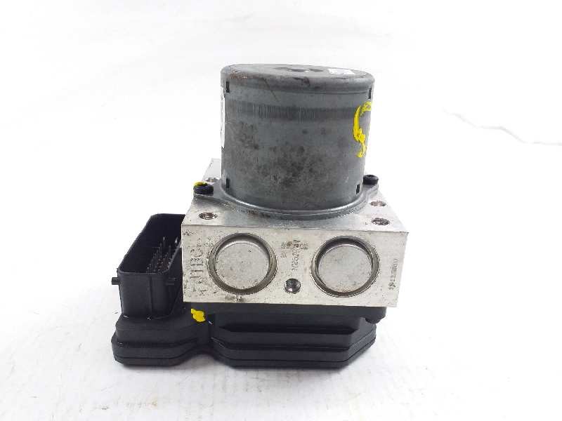 Recambio de abs para hyundai i40 cw tecno blue referencia OEM IAM 589203Z600  