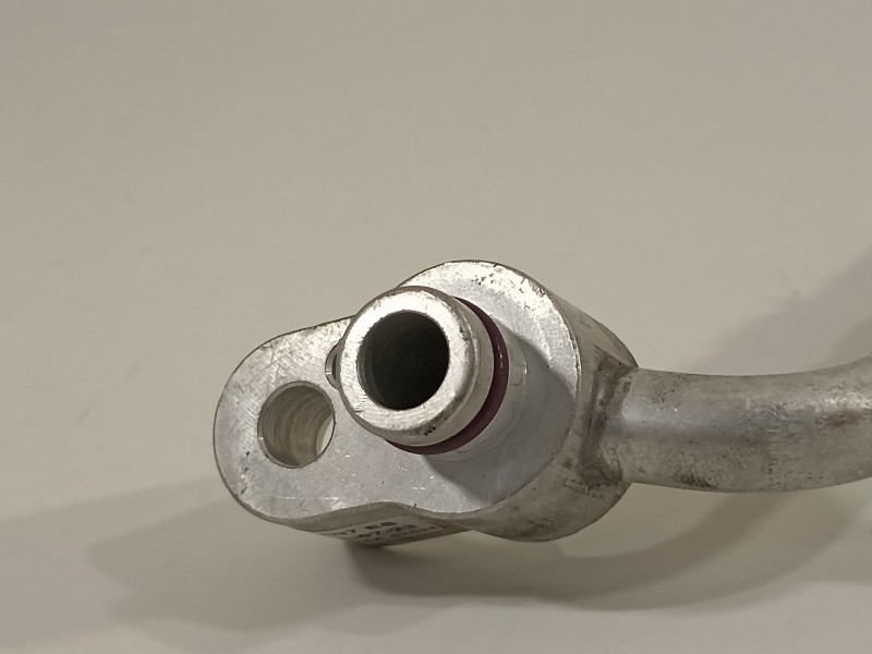 Recambio de tubo aire acondicionado para seat arona xperience referencia OEM IAM 2Q0816721E  