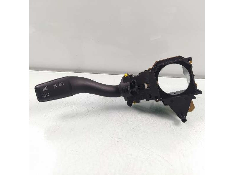 Recambio de mando intermitentes para audi a6 berlina (4f2) 2.7 tdi quattro (132kw) referencia OEM IAM 4E0953513A  