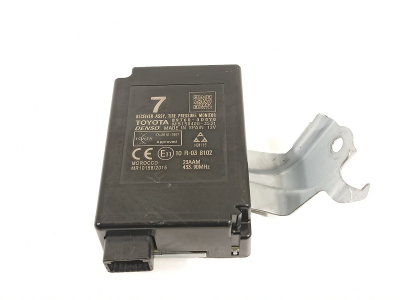Recambio de modulo electronico para toyota yaris hsd active referencia OEM IAM 897600D070 MB1548003531 