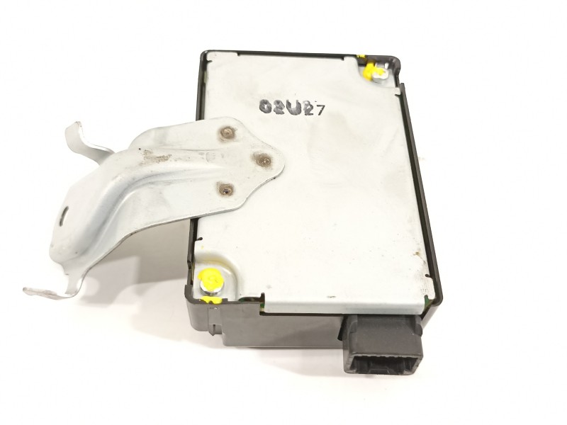 Recambio de modulo electronico para toyota yaris hsd active referencia OEM IAM 897600D070 MB1548003531 