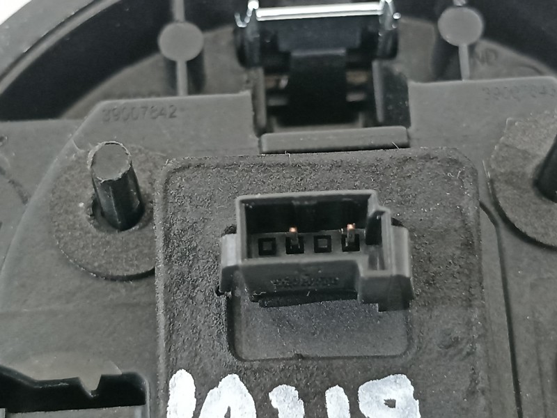 Recambio de maneta exterior porton para opel corsa e selective referencia OEM IAM 563697283  