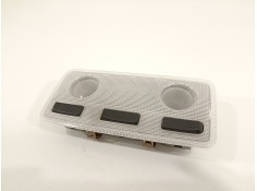 Recambio de luz interior para toyota yaris hsd active referencia OEM IAM 812600D070  