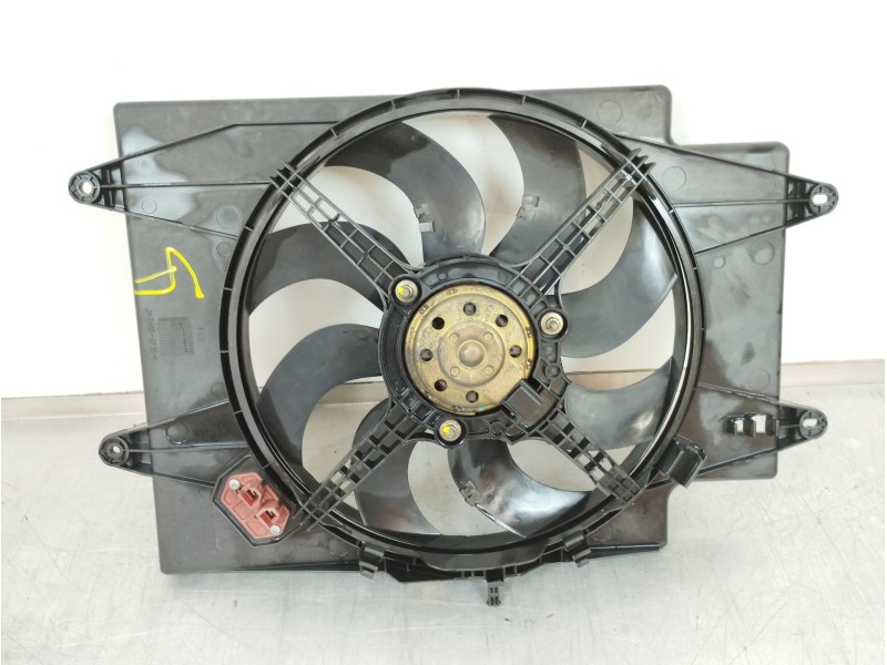 Recambio de electroventilador para alfa romeo 147 (190) 1.9 jtd distinctive referencia OEM IAM 836000100  